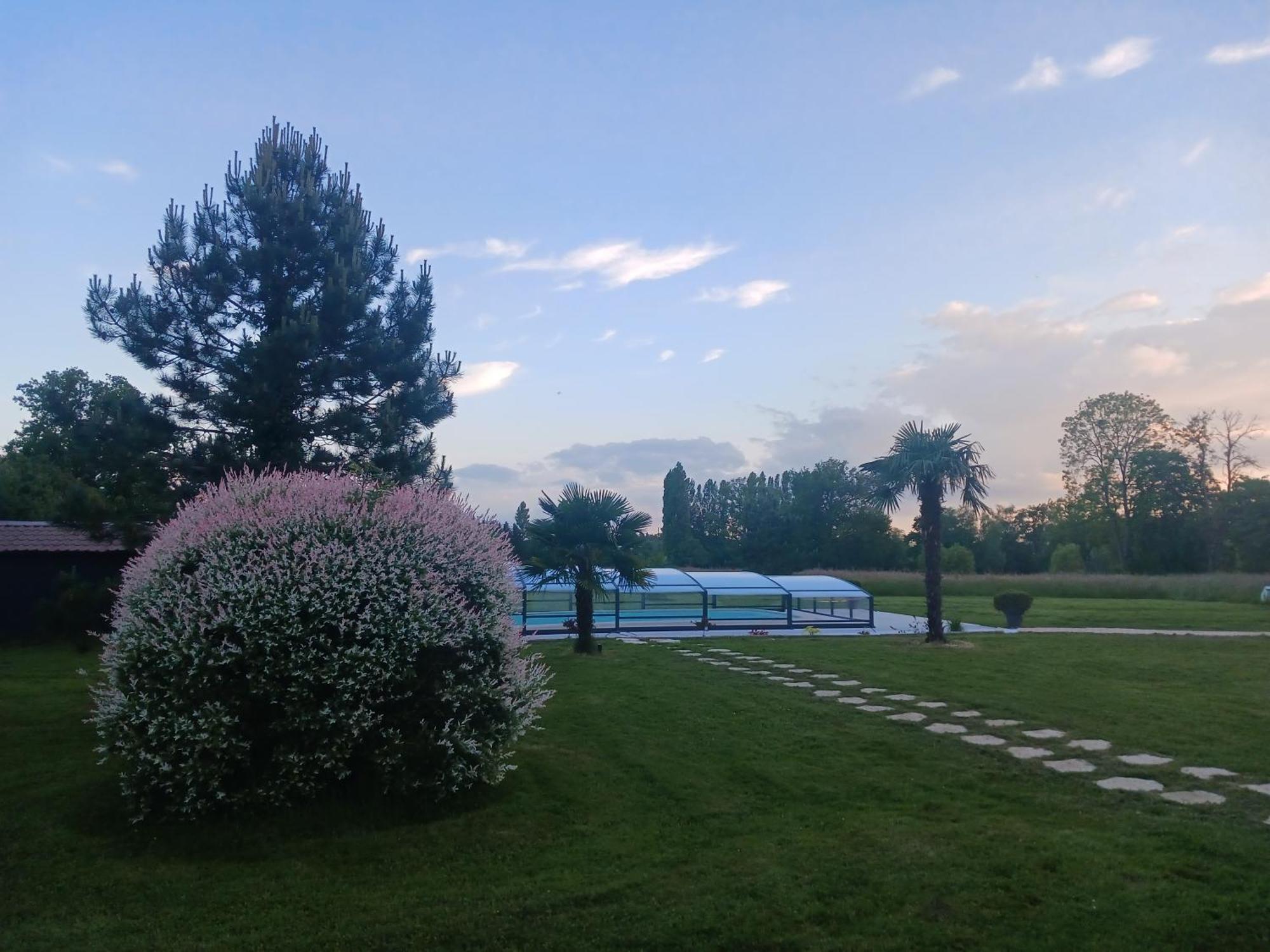 Domaine Du Clos Henri Essay Exterior foto